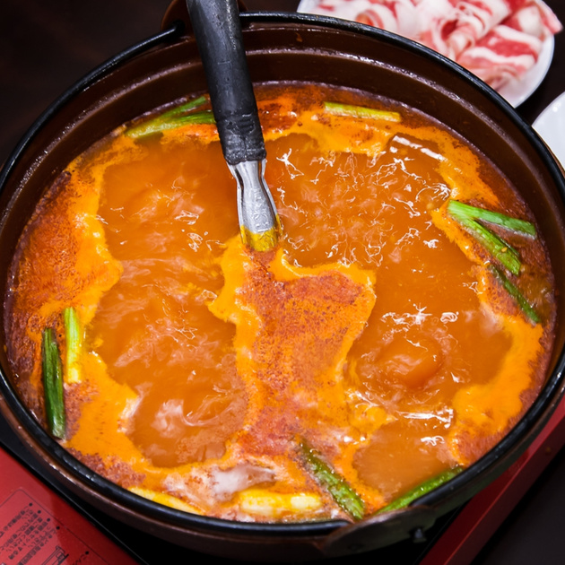 Hot Pot w/ Tomato Broth